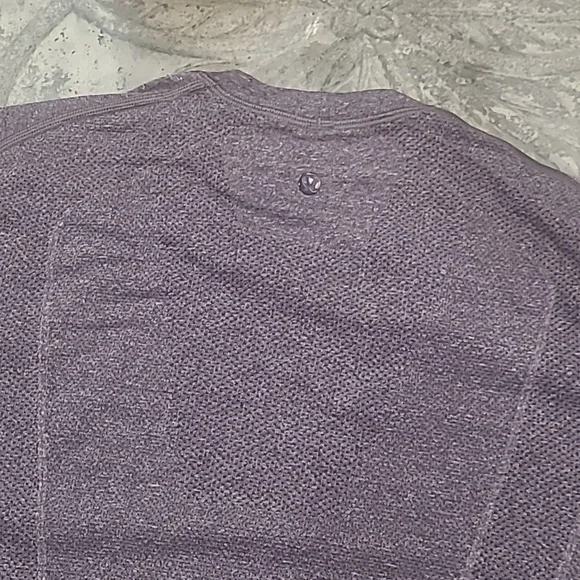 LULULEMON ATHLETICA EAT, DRINK, SWEAT, REPEAT TEE SHIRT MEDIUM - Picture 8 of 10